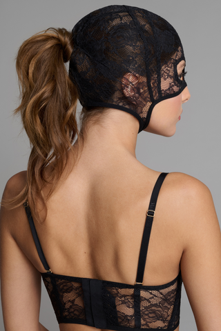 Maison Close Flashback Lace Hood Black