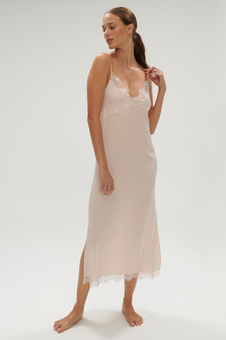 Simone Pérèle Satin Secrets Long Nightdress Rose Sakura