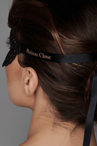 Maison Close Le Ravissant Guipure Lace Mask in Black